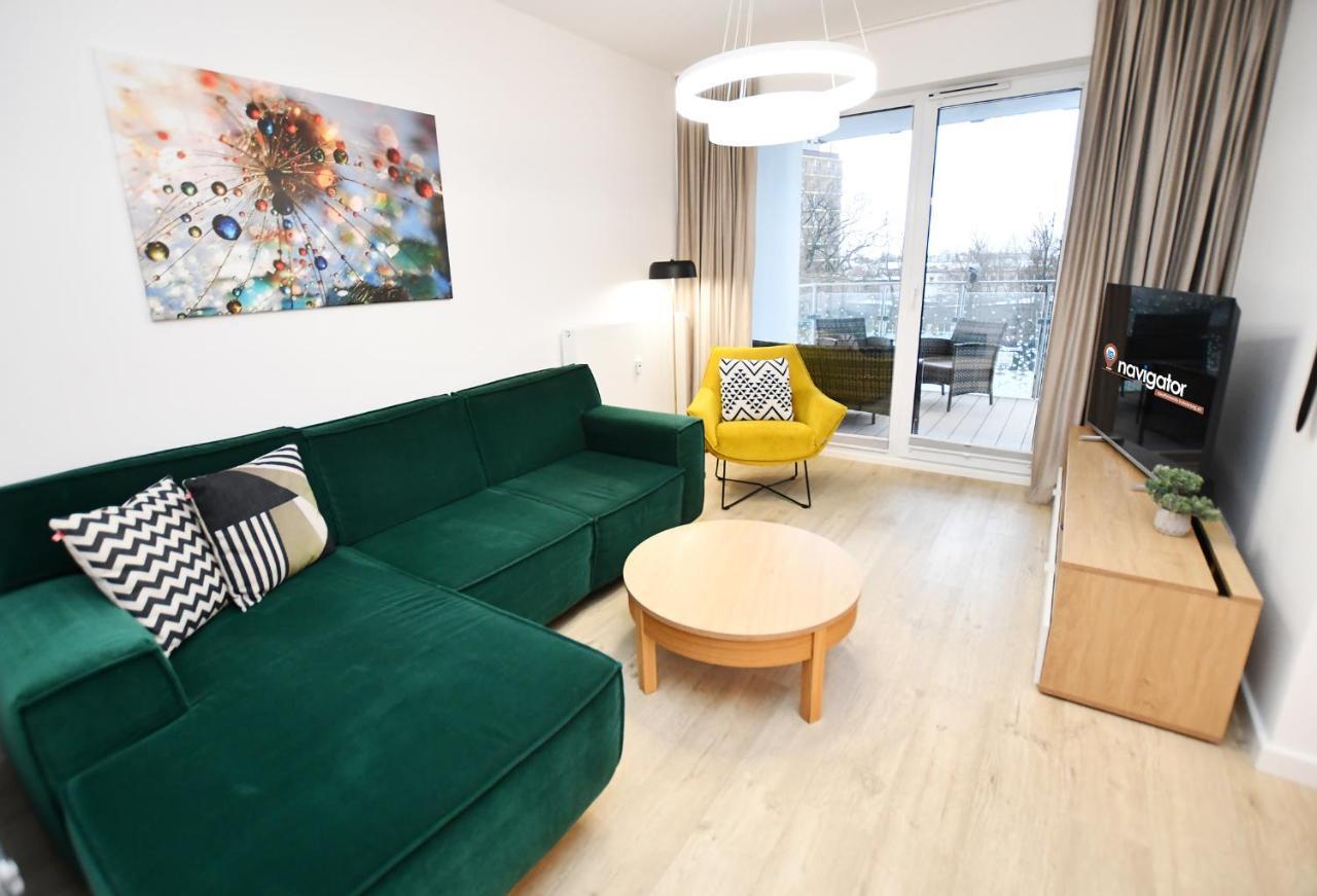 Nadmorskie Tarasy Baseny,sauny,garaz Port -navigator Apartment *